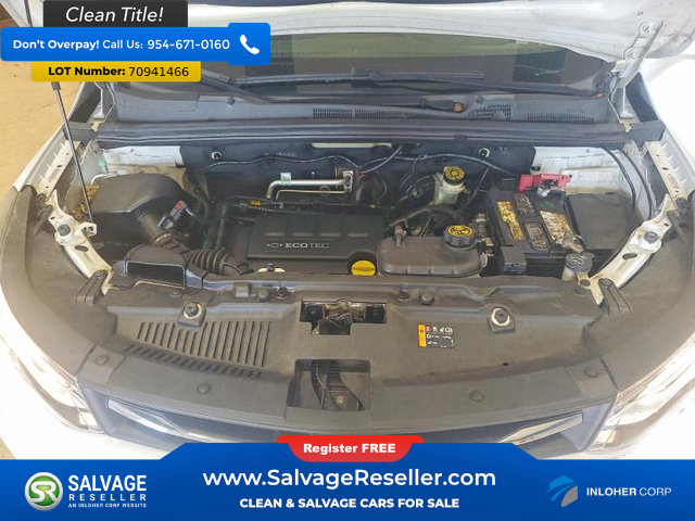 Used 2018 Chevrolet Trax LT w/ LT Convenience Package FWD image 16