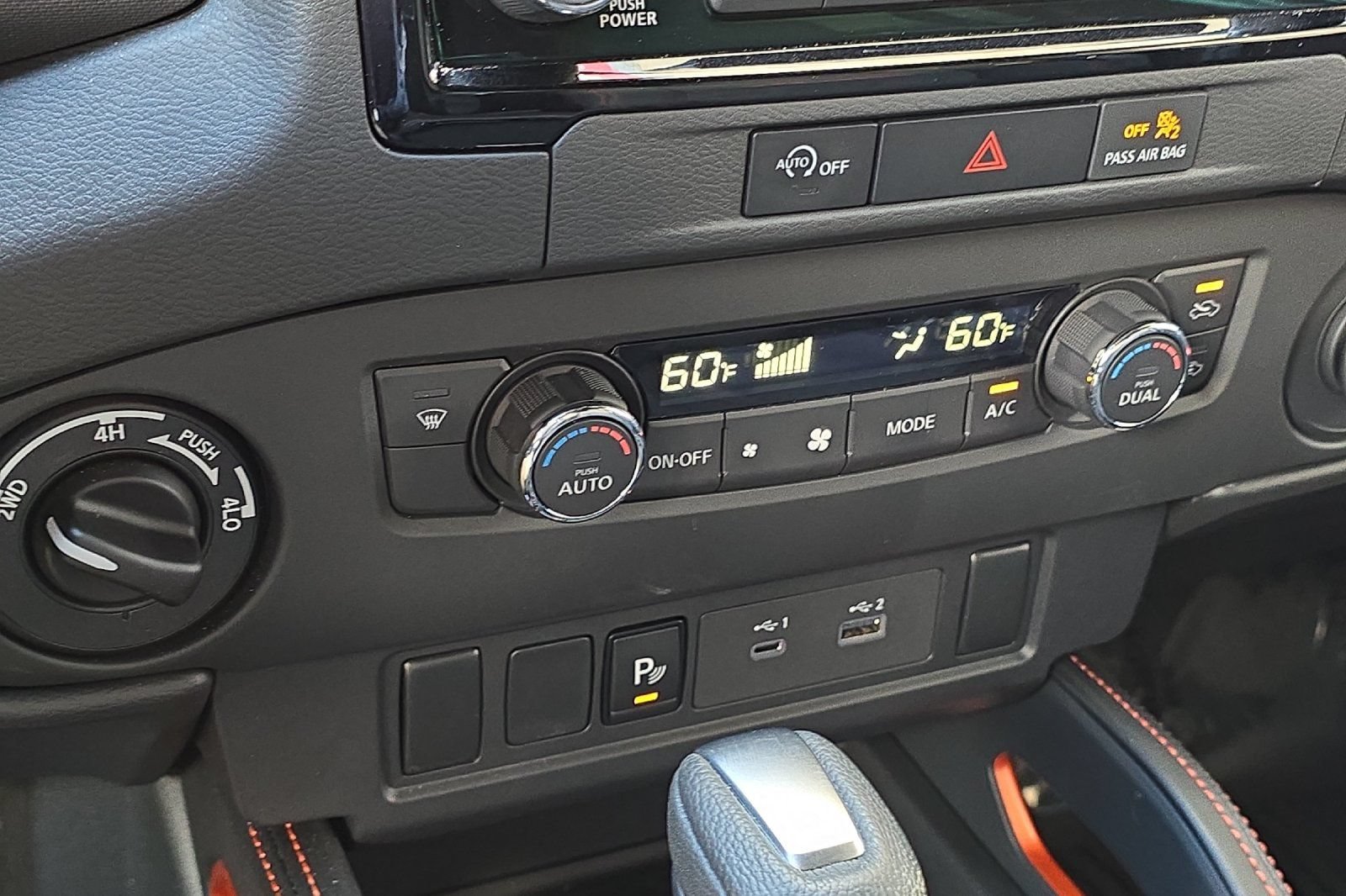 Used 2024 Nissan Frontier PRO-4X w/ Technology Package AWD/4WD image 17