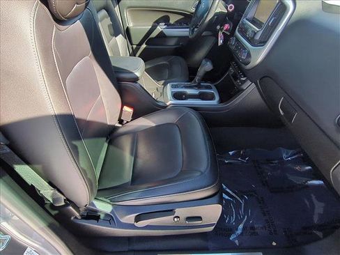 Used 2020 Chevrolet Colorado ZR2 image 21