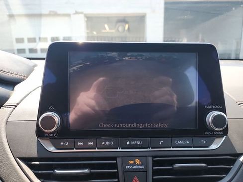 Used 2022 Nissan Altima 2.5 SR AWD/4WD image 25