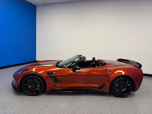 Used 2016 Chevrolet Corvette Z06 w/ 3LZ Preferred Equipment Group RWD image 5