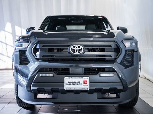 New 2026 Toyota Tacoma SR5 image 2