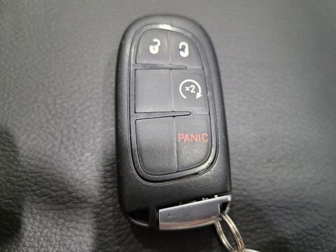 Used 2016 Jeep Cherokee High Altitude AWD/4WD image 32