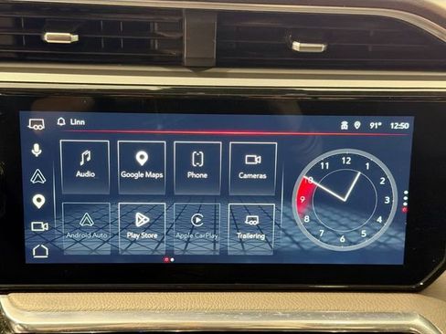 Used 2024 GMC Sierra 1500 Denali AWD/4WD image 14