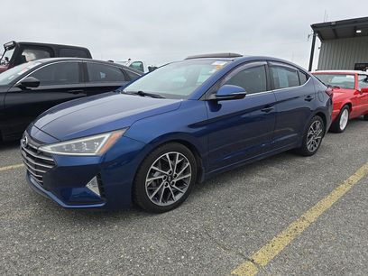 Used 2020 Hyundai Elantra Limited w/ Ultimate Package 03