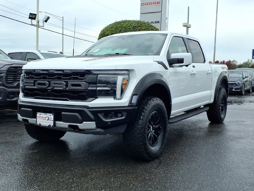 Used 2025 Ford F150 Raptor AWD/4WD image 3