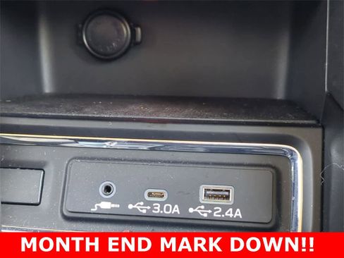 Certified 2025 Subaru Ascent Premium w/ Premium Package image 30