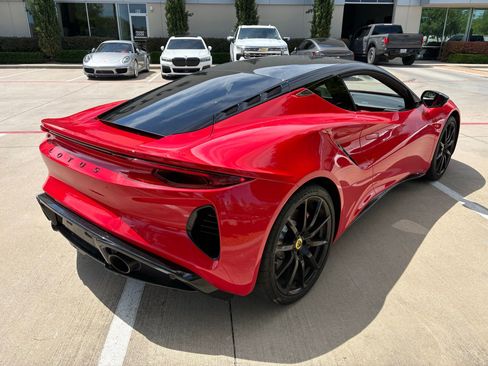 Used 2025 Lotus Emira RWD image 4