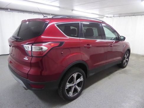 Used 2017 Ford Escape SE w/ SE Leather Comfort Package image 7