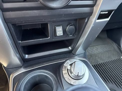 Used 2017 Toyota 4Runner SR5 Premium AWD/4WD image 26