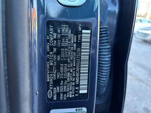 Used 2025 Hyundai Kona SEL image 29