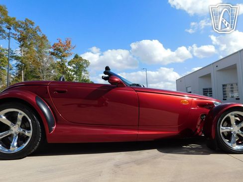 Used 2002 Chrysler Prowler RWD image 30