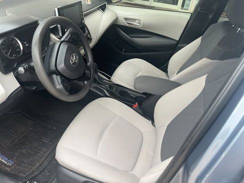 Used 2020 Toyota Corolla LE FWD image 8