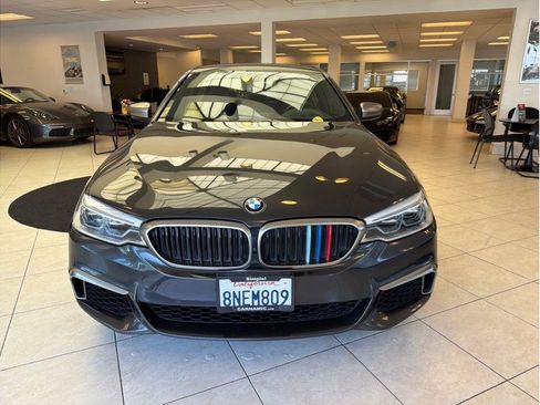 Used 2020 BMW M550i xDrive w/ Premium Package AWD/4WD image 2