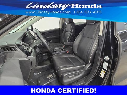 Certified 2025 Honda Odyssey Touring image 12