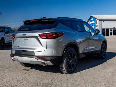 New 2026 Chevrolet Blazer LT w/ Convenience Package image 5