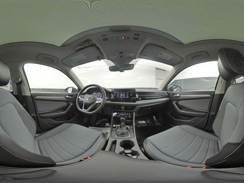 New 2026 Volkswagen Jetta SE FWD image 12