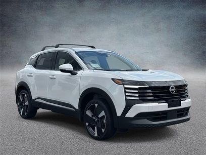 New 2025 Nissan Kicks SR