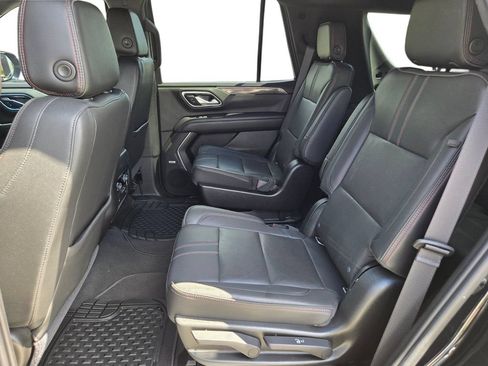 Used 2021 Chevrolet Tahoe RST w/ Luxury Package RWD image 19
