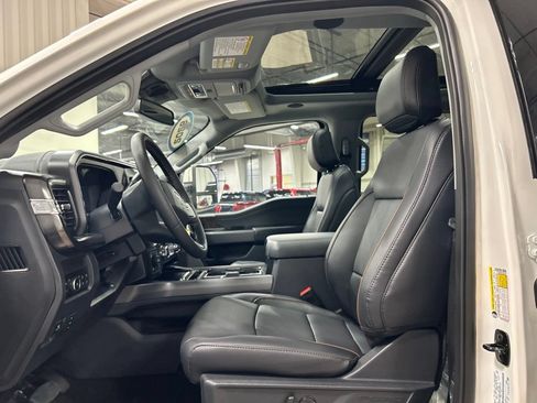 New 2026 Ford F350 Lariat w/ Lariat Ultimate Package AWD/4WD image 10