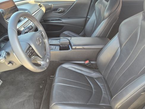 Used 2020 Lexus ES 350 F Sport w/ Accessory Package 2 FWD image 9