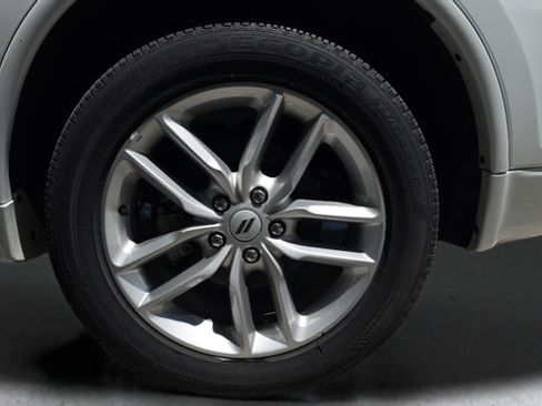 Used 2025 Dodge Durango GT AWD/4WD image 45
