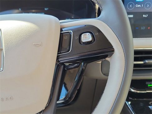 Certified 2024 Lincoln Corsair FWD image 15