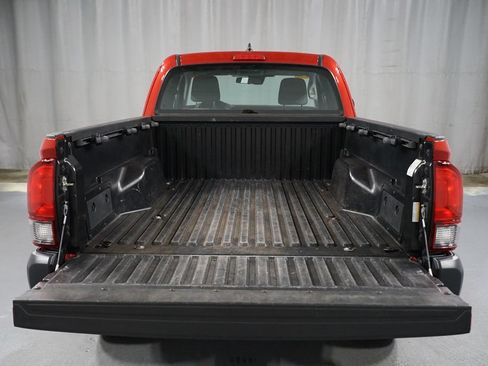 Used 2018 Toyota Tacoma SR RWD image 29