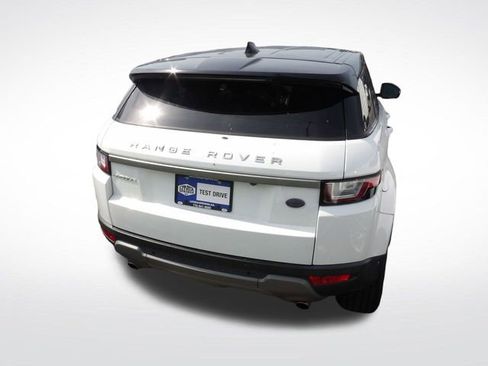 Used 2018 Land Rover Range Rover Evoque SE AWD/4WD image 12
