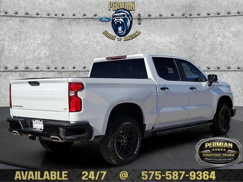 Used 2023 Chevrolet Silverado 1500 LT Trail Boss w/ Protection Package AWD/4WD image 4