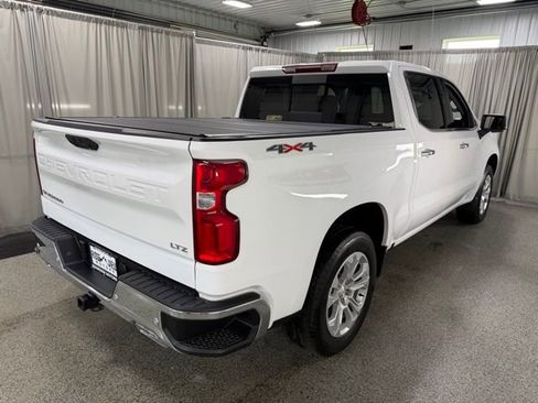 Used 2023 Chevrolet Silverado 1500 LTZ w/ LTZ Convenience Package II AWD/4WD image 4