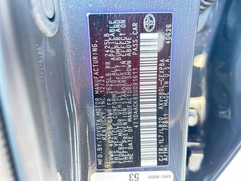 Used 2025 Toyota Camry XSE FWD image 2