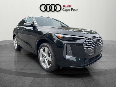 New 2025 Audi Q5 Premium Plus image 8