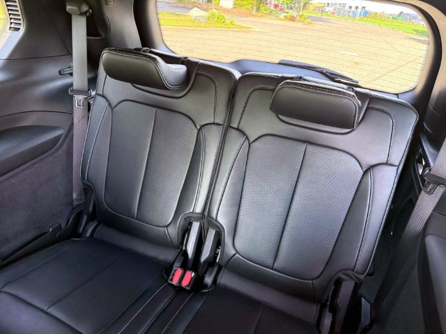 Used 2023 Jeep Grand Cherokee L Overland AWD/4WD image 14