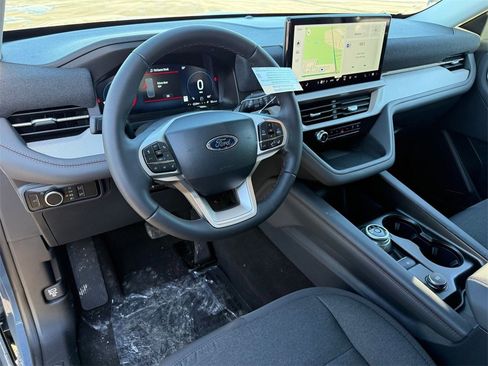 New 2026 Ford Explorer Active image 10