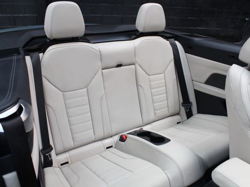 Used 2025 BMW 430i xDrive Convertible w/ M Sport Package image 39