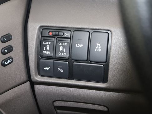 Used 2016 Honda Odyssey Touring image 28