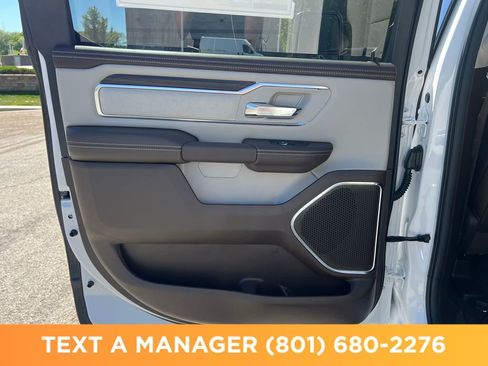 New 2026 RAM 1500 Laramie AWD/4WD image 14
