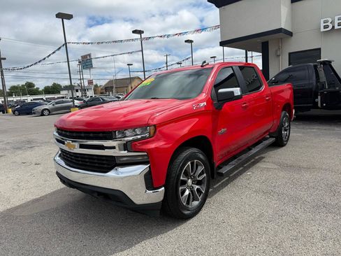 Used 2019 Chevrolet Silverado 1500 LT w/ Texas Edition AWD/4WD image 2