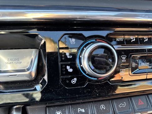 Used 2025 GMC Sierra 1500 Denali Ultimate image 22