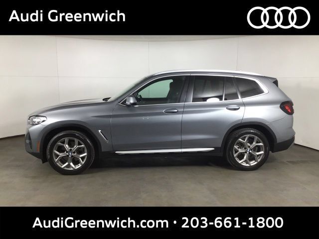 Used 2024 BMW X3 xDrive30i w/ Premium Package AWD/4WD image 4
