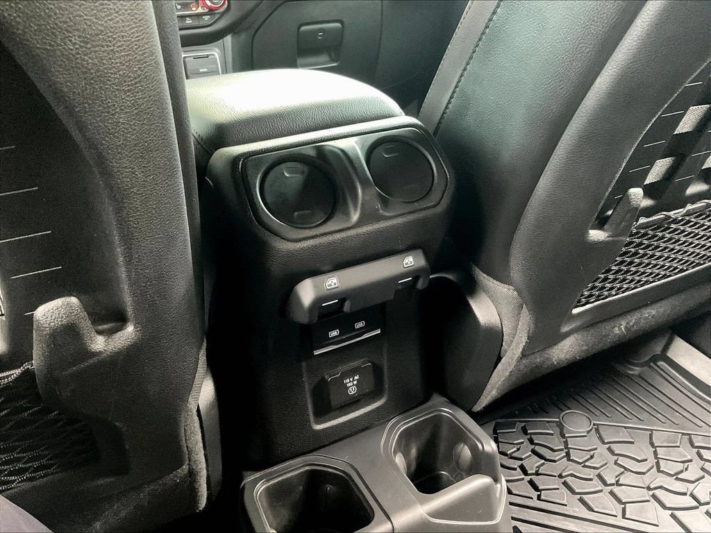 Used 2021 Jeep Wrangler Unlimited Rubicon AWD/4WD image 10