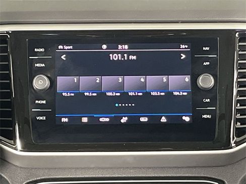 Used 2023 Volkswagen Atlas SEL image 16