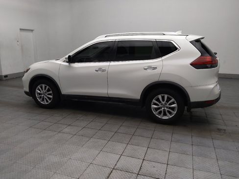 Used 2018 Nissan Rogue SV FWD image 3