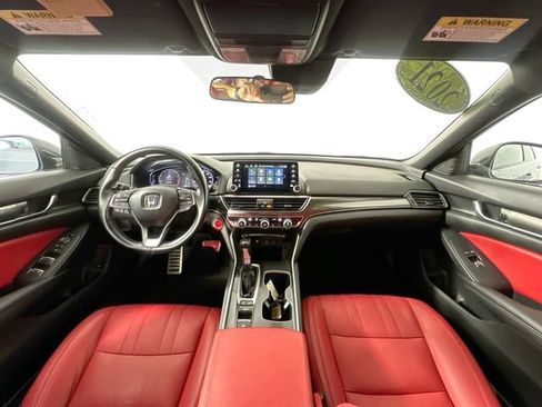 Used 2021 Honda Accord Sport image 4