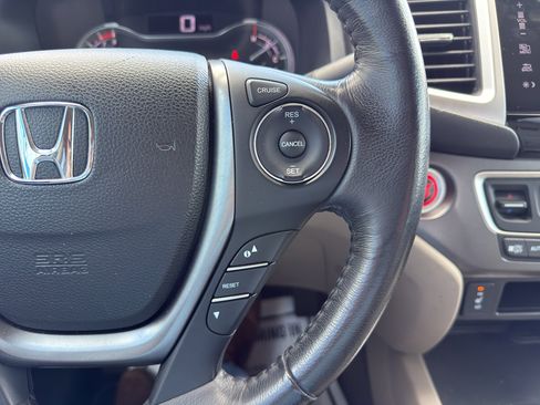 Used 2018 Honda Ridgeline RTL-T image 18
