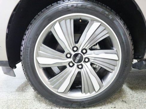 Used 2019 Lincoln Navigator L Reserve AWD/4WD image 31