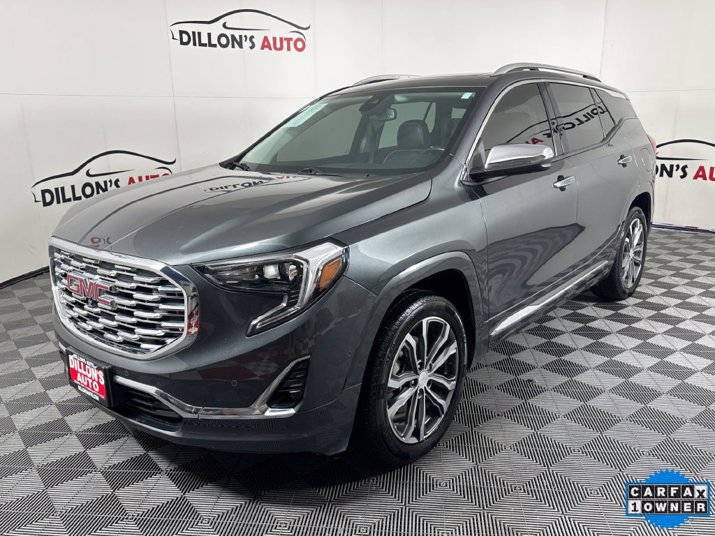 Used 2020 GMC Terrain Denali w/ GMC Pro Grade Package AWD/4WD image 2