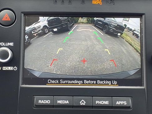 Certified 2024 Subaru Outback AWD/4WD image 9
