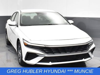 New 2025 Hyundai Elantra Blue